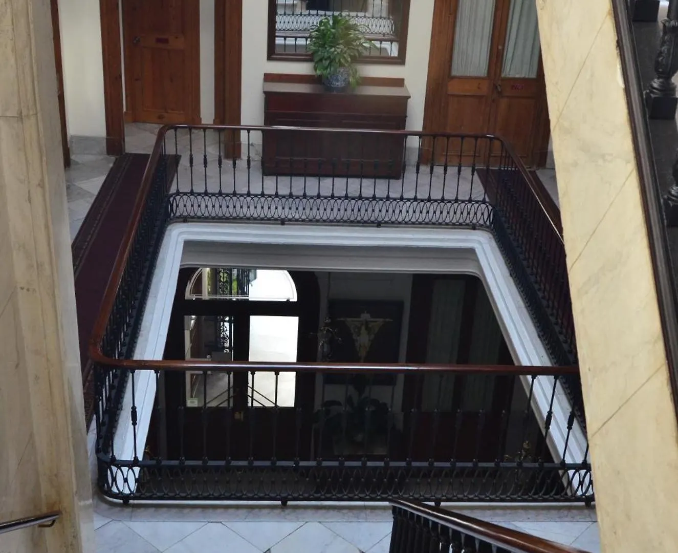 Nuevo Hotel Χέρεζ