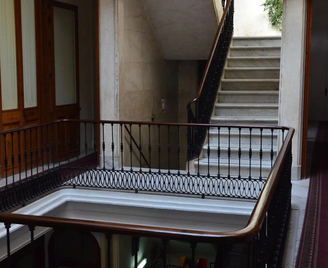 Nuevo Hotel Χέρεζ